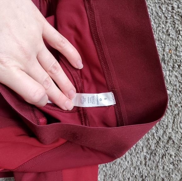 Lululemon Box it out tight - Picture 5 of 6